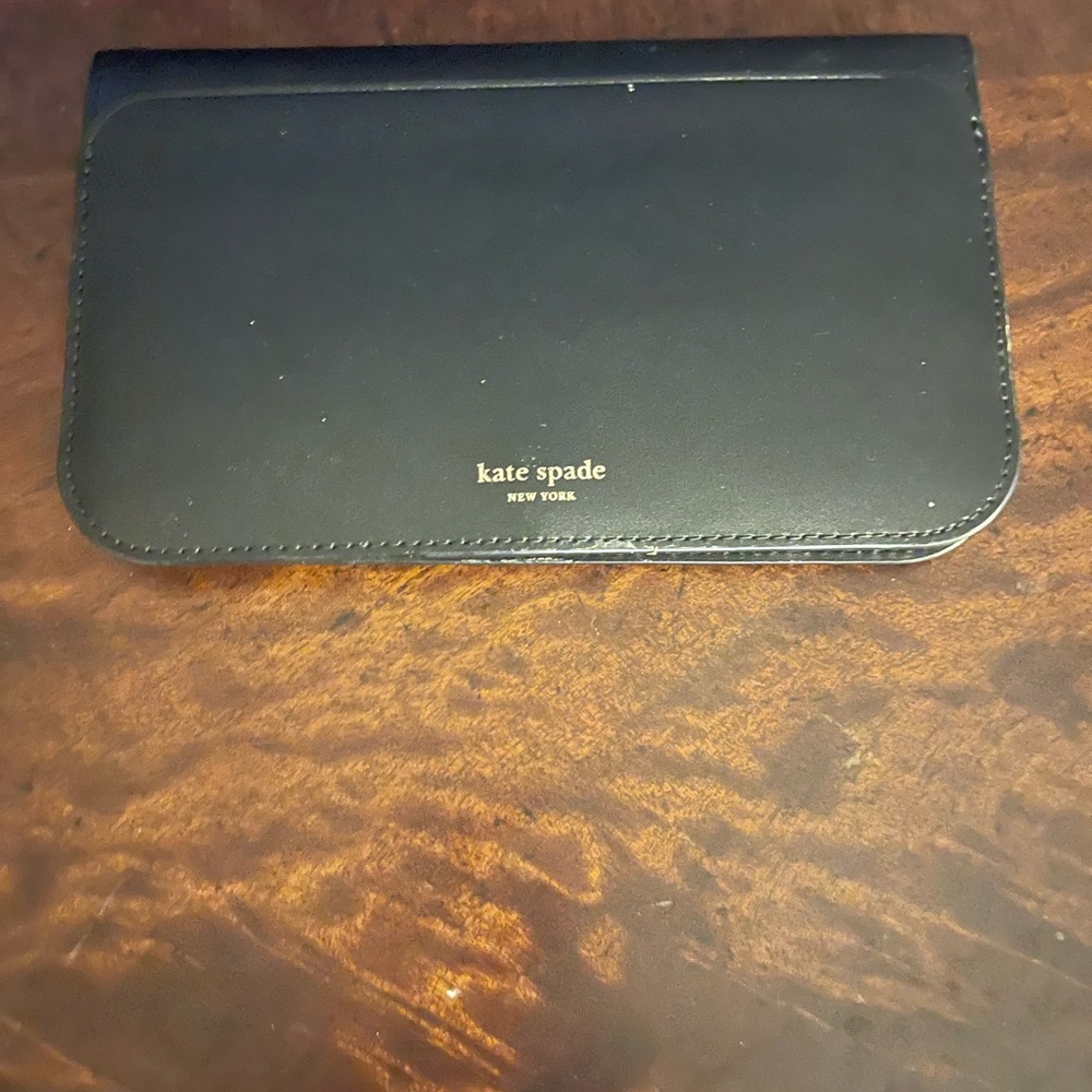 Like new Kate spade wallet